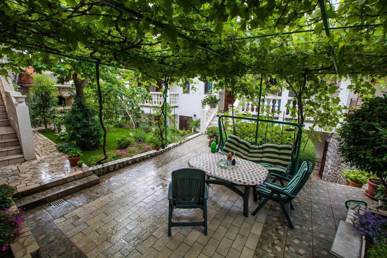 Apartments With A Parking Space Crikvenica - 11307 Kültér fotó