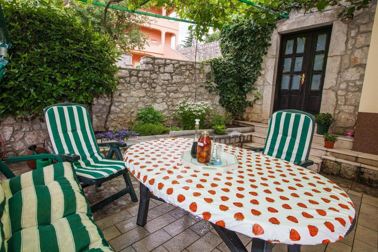 Apartments With A Parking Space Crikvenica - 11307 Kültér fotó